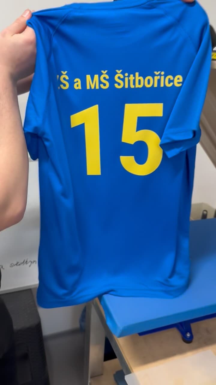 Sportovní dresy na míru